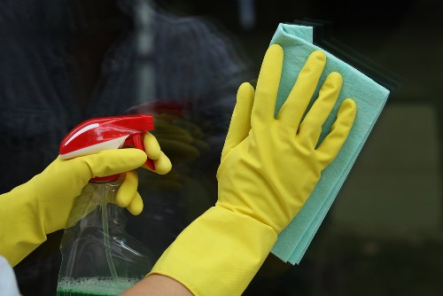 Professional move in cleaning for a Stockwell flat before furniture arrives