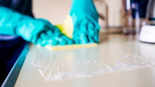 Turnover cleaning checklist for an Airbnb property in Stockwell