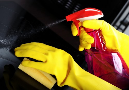 Kitchen and bathroom regular cleaning tasks for Stockwell properties